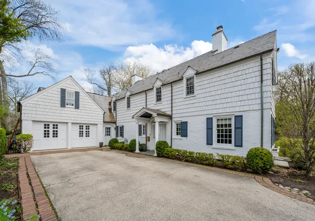 Homes for sale in Lake Forest, IL | 865 Church Rd, Lake Forest, IL 60045 | MLS# 12639212