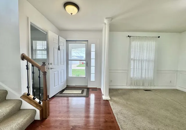 Photo 4 of Single family home for sale at 3207 Katie Lynn Dr, Champaign, IL 61822 | MLS# 12639529 | Listing updated on 2026-08-10