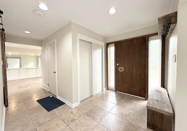 3rd image of 206 Julie Dr, Kankakee, IL 60901 | MLS# 12639632