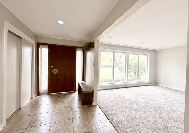 4th image of 206 Julie Dr, Kankakee, IL 60901 | MLS# 12639632