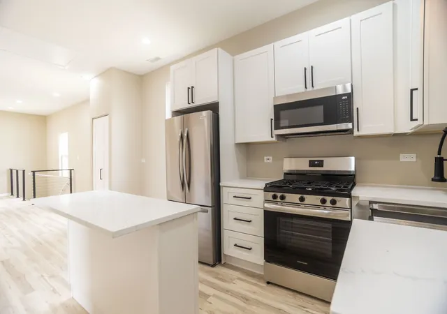Homes for sale in Chicago, IL | 6227 S May St, Chicago, IL 60621 | MLS# 12639899