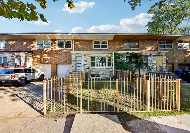 Photo 1 of Townhouse for sale at 2646 E 77th Street, Chicago, IL 60649 | MLS# 12640096 | Listing updated on 2026-10-22