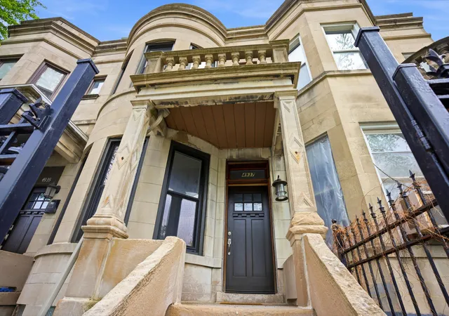 Photo 2 of Sale Pending at 4937 S Prairie Ave, Chicago, IL 60615 | MLS# 12640215 | Listing updated on 2026-08-20