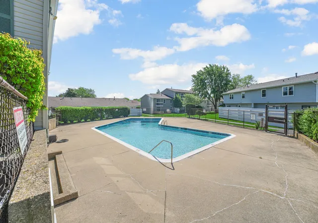 Homes for sale in Bolingbrook, IL | 457 Wright Ct, Bolingbrook, IL 60440 | MLS# 12640274