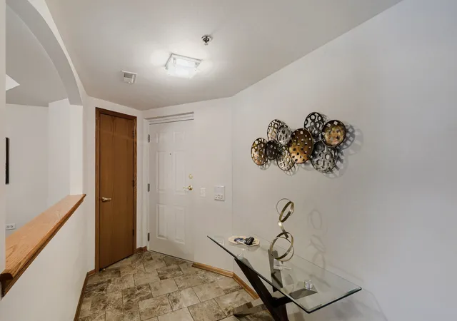 Homes for sale in Orland Park, IL | 11535 Settlers Pond Wy, Orland Park, IL 60467