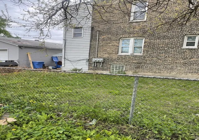 4th image of 339 N Central Park Ave, Chicago, IL 60624 | MLS# 12640401