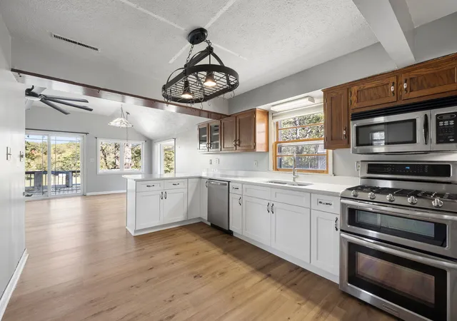 Photo 2 of Single family home for sale at 21040 W Highway 113, Custer Park, IL 60481 | MLS# 12640507 | Listing updated on 2026-10-21