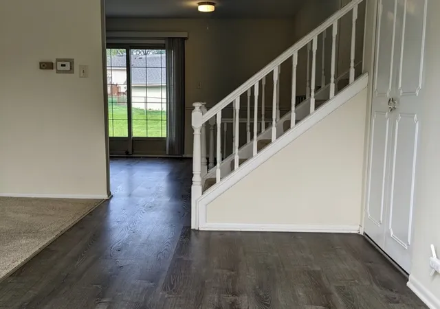 2nd image of 508 Bristol Ln, Schaumburg, IL 60194 | MLS# 12640712