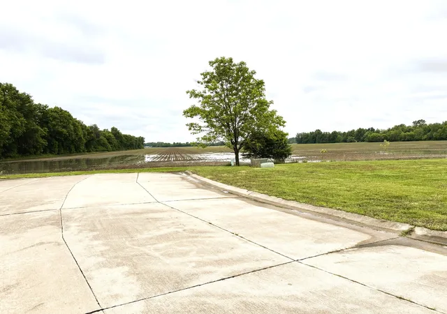 Photo 3 of Land for sale at 4 Coronado Dr, Centralia, IL 62801 | MLS# 12640726 | Listing updated on 2026-05-12