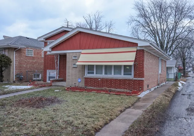 13th image of 15333 Grant St, Dolton, IL 60419 | MLS# 12640912
