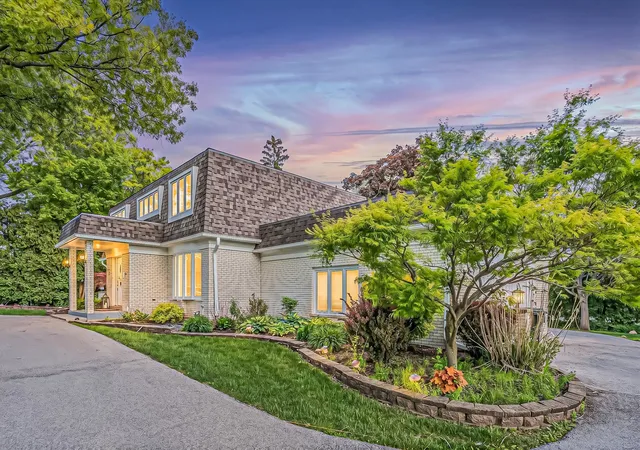 Photo 1 of Single family home for sale at 15 Devonshire Dr, Oak Brook, IL 60523 | MLS# 12640987 | Listing updated on 2026-09-12