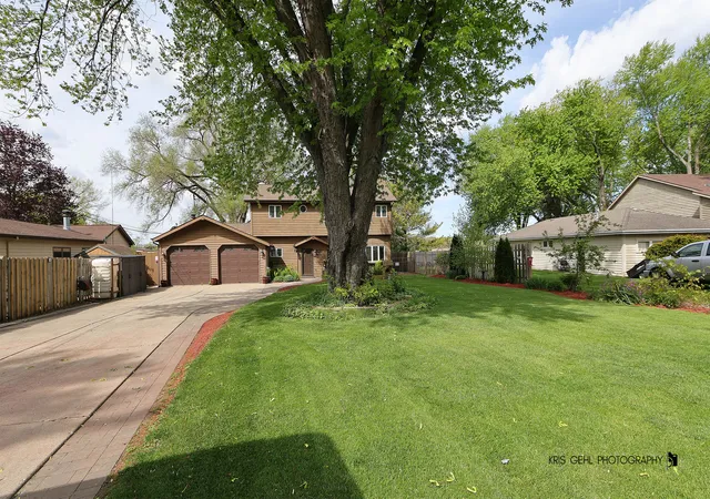 Homes for sale in Ingleside, IL | 35098 N Edgewater Ln, Ingleside, IL 60041 | MLS# 12641197