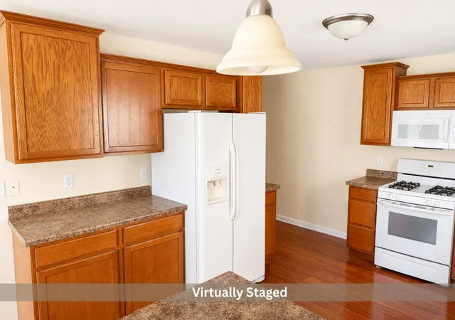 Homes for sale in Dixon, IL | 1705 W River St #B, Dixon, IL 61021 | MLS# 12641384