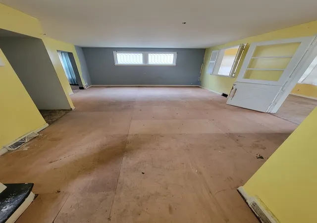 4th image of 227 W 16Th Pl, Chicago Heights, IL 60411 | MLS# 12641577