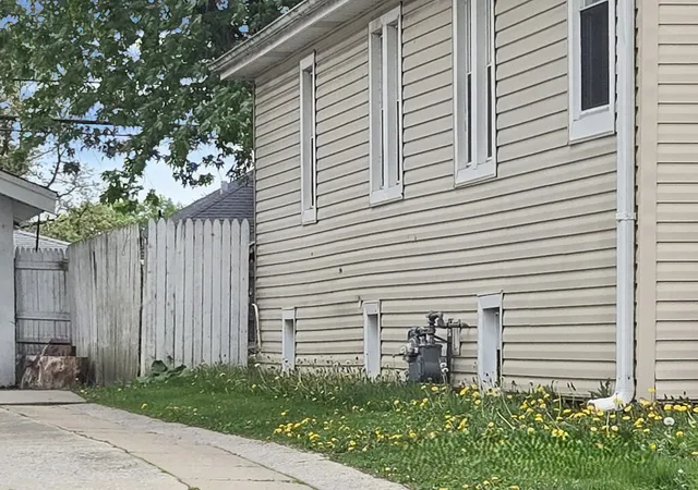 4th image of 1317 Franklin Ave, Chicago Heights, IL 60411 | MLS# 12642053