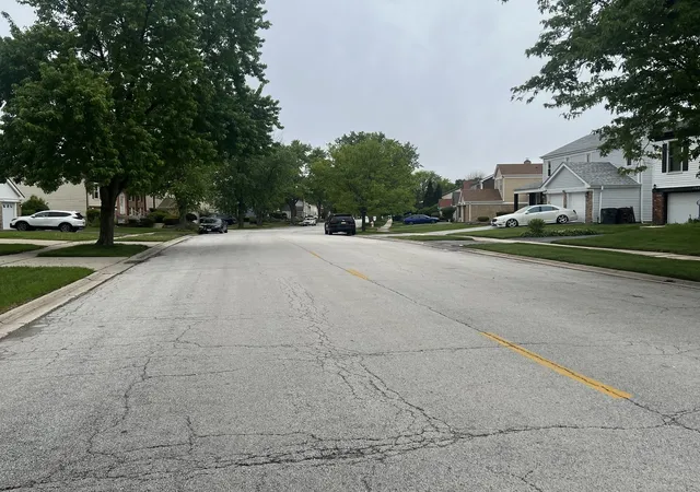 4th image of 17607 Stonebridge Dr, Hazel Crest, IL 60429 | MLS# 12642132
