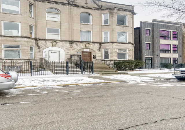 Homes for sale in Chicago, IL | 4529 S Vincennes Ave, Chicago, IL 60653 | MLS# 12642304