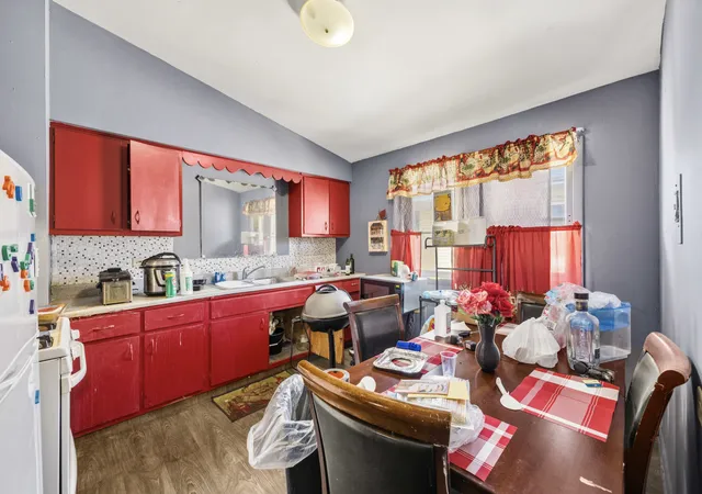 2nd image of 18425 Torrence Ave, Lansing, IL 60438 | MLS# 12642372