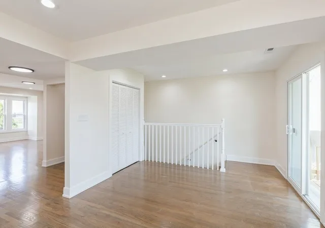 4th image of 10429 S Indiana Ave, Chicago, IL 60628 | MLS# 12642435