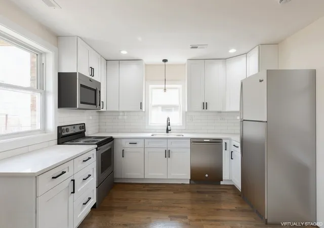 5th image of 10429 S Indiana Ave, Chicago, IL 60628 | MLS# 12642435