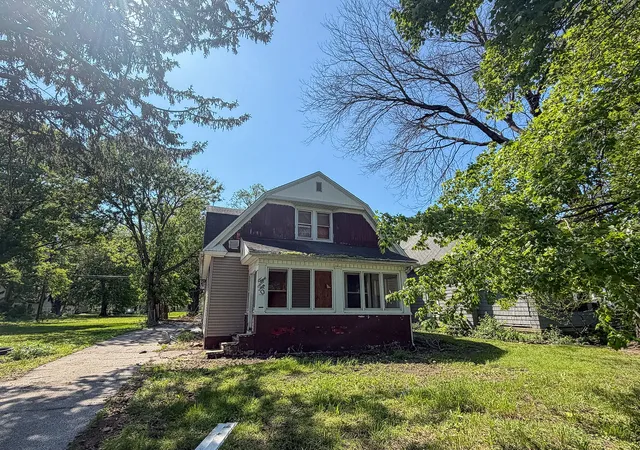 Homes for sale in Danville, IL | 510 N Grant St, Danville, IL 61832 | MLS# 12642499