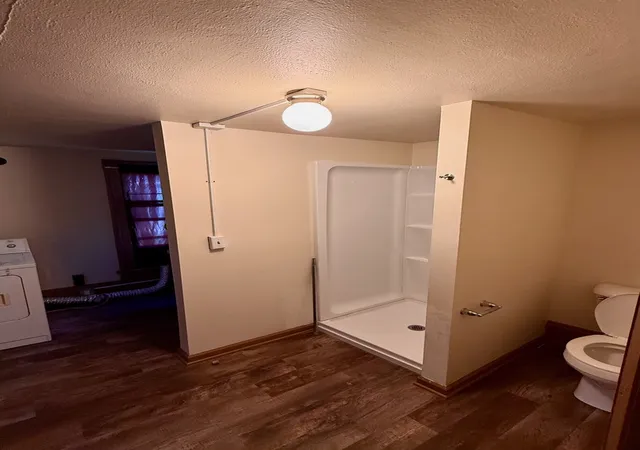 Listing Photo 2 - Condo for sale in building located at 913 W 4th St, Dixon, IL 61021