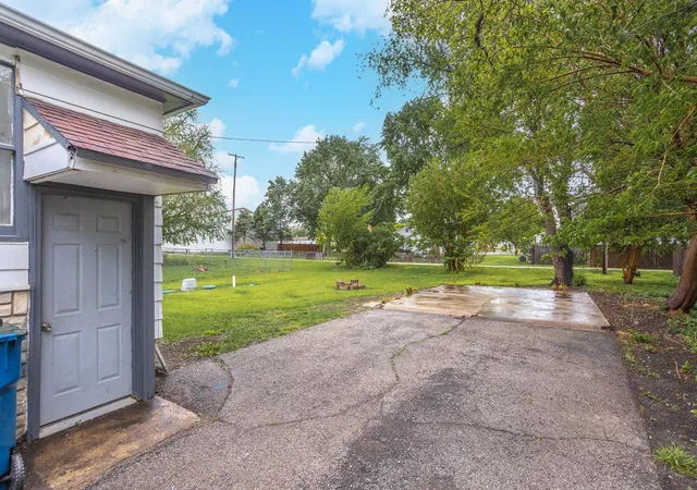Photo 30 of Single family home for sale at 125 E Jackson St, Cullom, IL 60929 | MLS# 12642677 | Listing updated on 2026-09-12