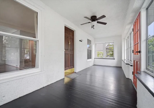 Homes for sale in Bloomington, IL | 517 Vale St, Bloomington, IL 61701 | MLS# 12642779