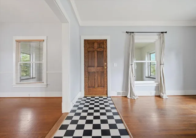 Homes for sale in Bloomington, IL | 517 Vale St, Bloomington, IL 61701 | MLS# 12642779