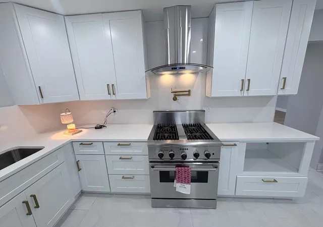 Photo 3 of Single family home for sale at 16438 Honore Ave, Markham, IL 60428 | MLS# 12642855 | Listing updated on 2026-09-19