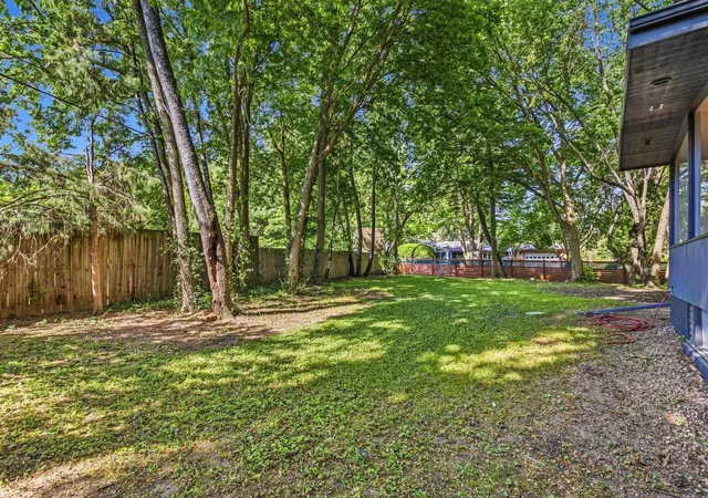 Homes for sale in Urbana, IL | 401 E George Huff Dr, Urbana, IL 61801 | MLS# 12642952