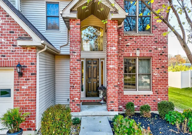 3rd image of 1123 Country Oak Dr, Ottawa, IL 61350 | MLS# 12643058