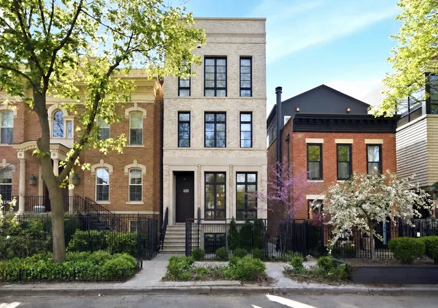 1st image of 1944 N Fremont St, Chicago, IL 60614 | MLS# 12643241