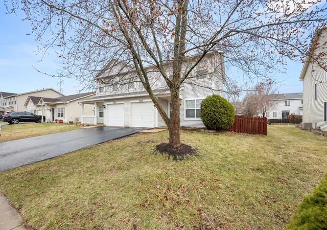 Homes for sale in Montgomery, IL | 2820 Troon Dr, Montgomery, IL 60538 | MLS# 12643686