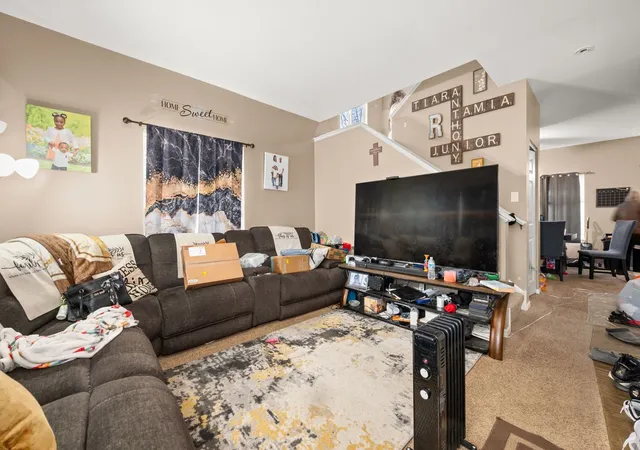 Homes for sale in Montgomery, IL | 2269 Rebecca Cir, Montgomery, IL 60538 | MLS# 12643701