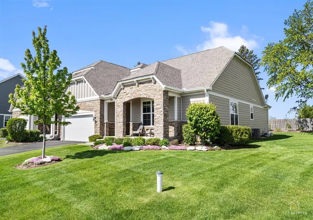 Photo 2 of Condo for sale at 117 Costekin Ct #117, Hawthorn Woods, IL 60060 | MLS# 12643925 | Listing updated on 2026-07-31