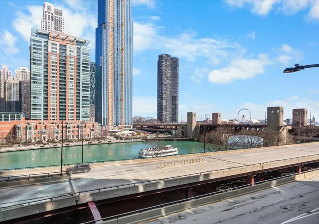 30th image of 420 E Waterside Dr #2303, Chicago, IL 60601 | MLS# 12644041