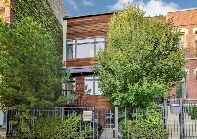 1st image of 1856 W Huron St, Chicago, IL 60622 | MLS# 12644158