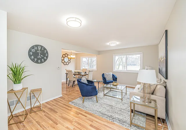 2nd image of 432 Skokie Blvd, Wilmette, IL 60091 | MLS# 12644382