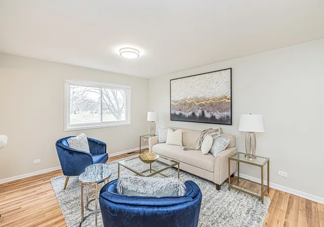 3rd image of 432 Skokie Blvd, Wilmette, IL 60091 | MLS# 12644382