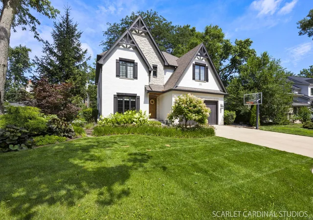 3rd image of 835 S Wright St, Naperville, IL 60540 | MLS# 12644416