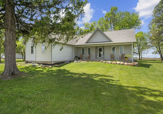 Homes for sale in Ashton, IL | 1765 Brooklyn Rd, Ashton, IL 61006 | MLS# 12644418