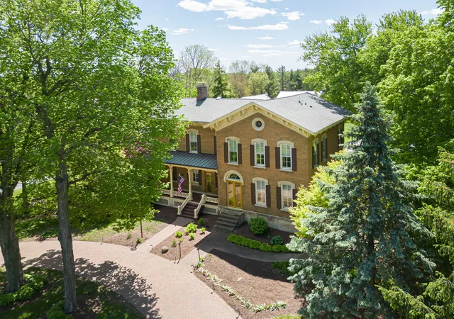 Photo 3 of Mansion for sale at 1542 Plainfield Rd, Oswego, IL 60543 | MLS# 12644617 | Listing updated on 2026-10-06