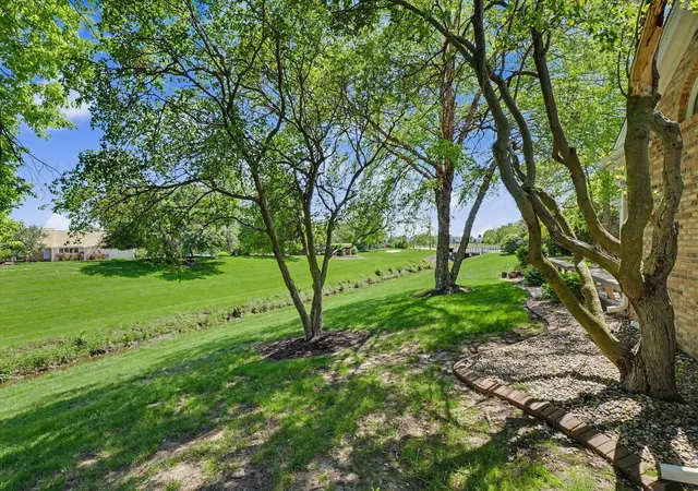 image of 2032 Bentbrook Dr, Champaign, IL 61822