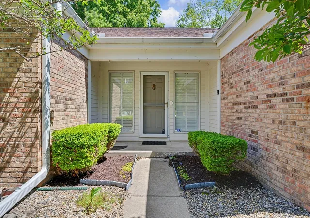 Homes for sale in Champaign, IL | 2032 Bentbrook Dr #2032, Champaign, IL 61822 | MLS# 12644748