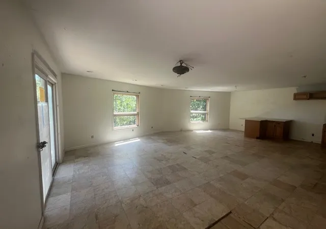 Photo 3 of Single family home for sale at 35 Sandy Point, Goreville, IL 62939 | MLS# 12644820 | Listing updated on 2026-09-17