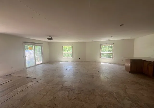 Photo 4 of Single family home for sale at 35 Sandy Point, Goreville, IL 62939 | MLS# 12644820 | Listing updated on 2026-09-17