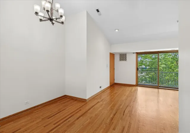 4th image of 4004 N Monitor Ave, Chicago, IL 60634