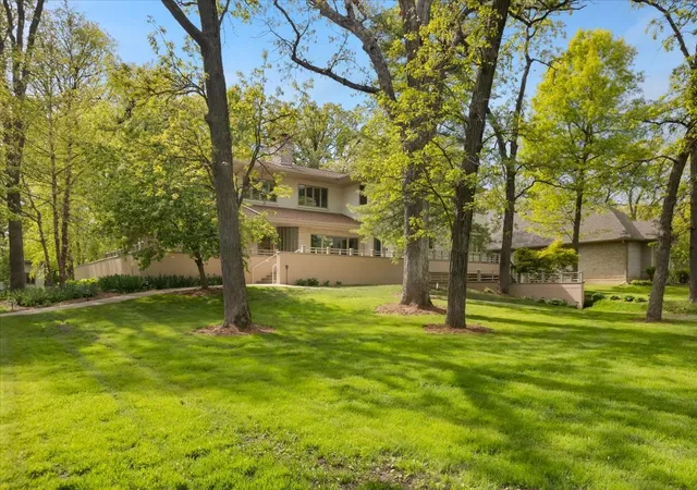 Homes for sale in Highland Park, IL | 3464 Old Mill Rd, Highland Park, IL 60035 | MLS# 12645085