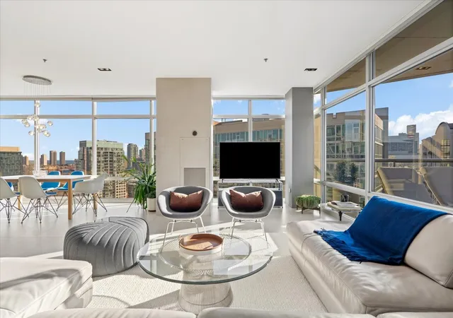 Homes for sale in Chicago, IL | 510 W Erie St #1801, Chicago, IL 60654 | MLS# 12645277